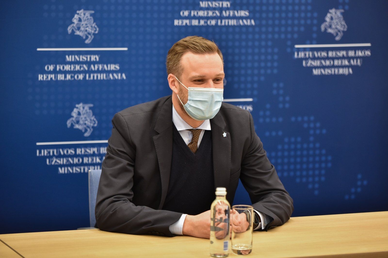 Хрен редьки не слаще. Экс-посол России в Литве рассказал о новом главе МИД