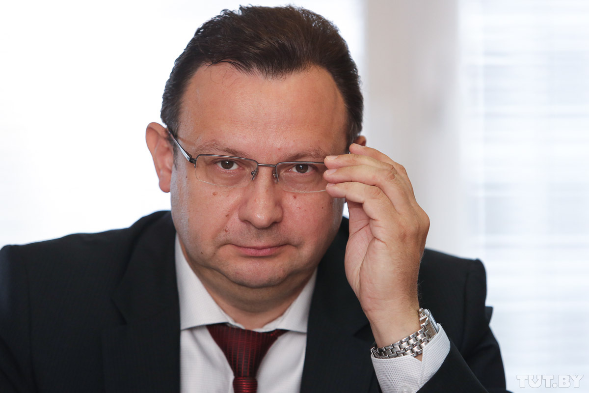Глава Минздрава заявил о снижении распространения COVID-19