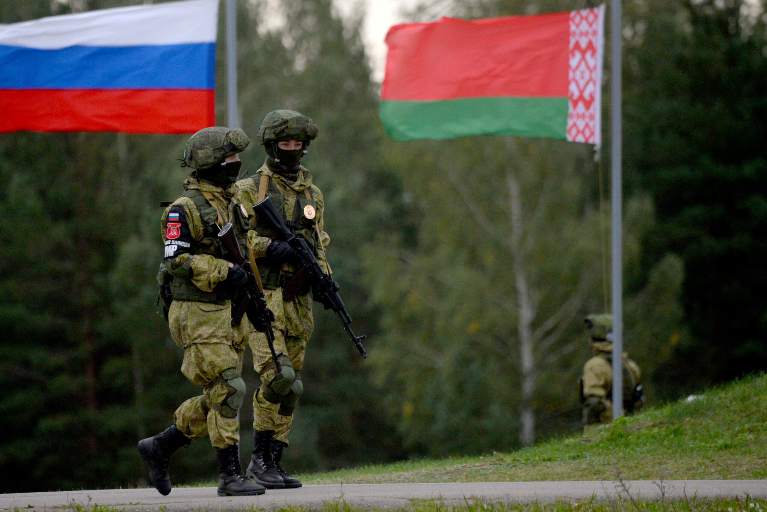 Россия и Беларусь планируют провести совместные учения в марта