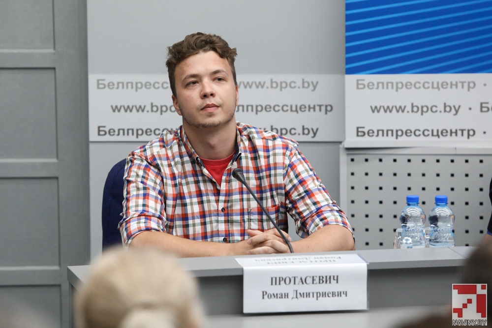 Новые налоги для блогеров и сколько придется за них платить