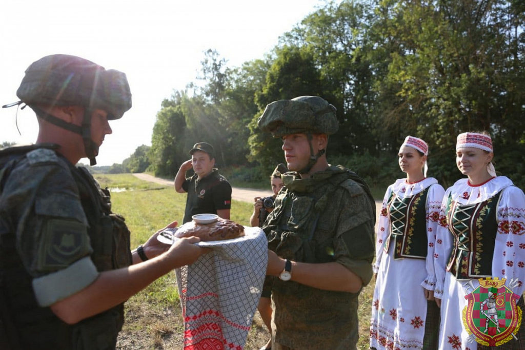 Российские военный снова прибыли в Беларусь на учения