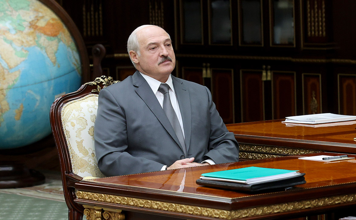 Лукашенко напомнил бизнесменам о том, что "политика и бизнес - это разные вещи"