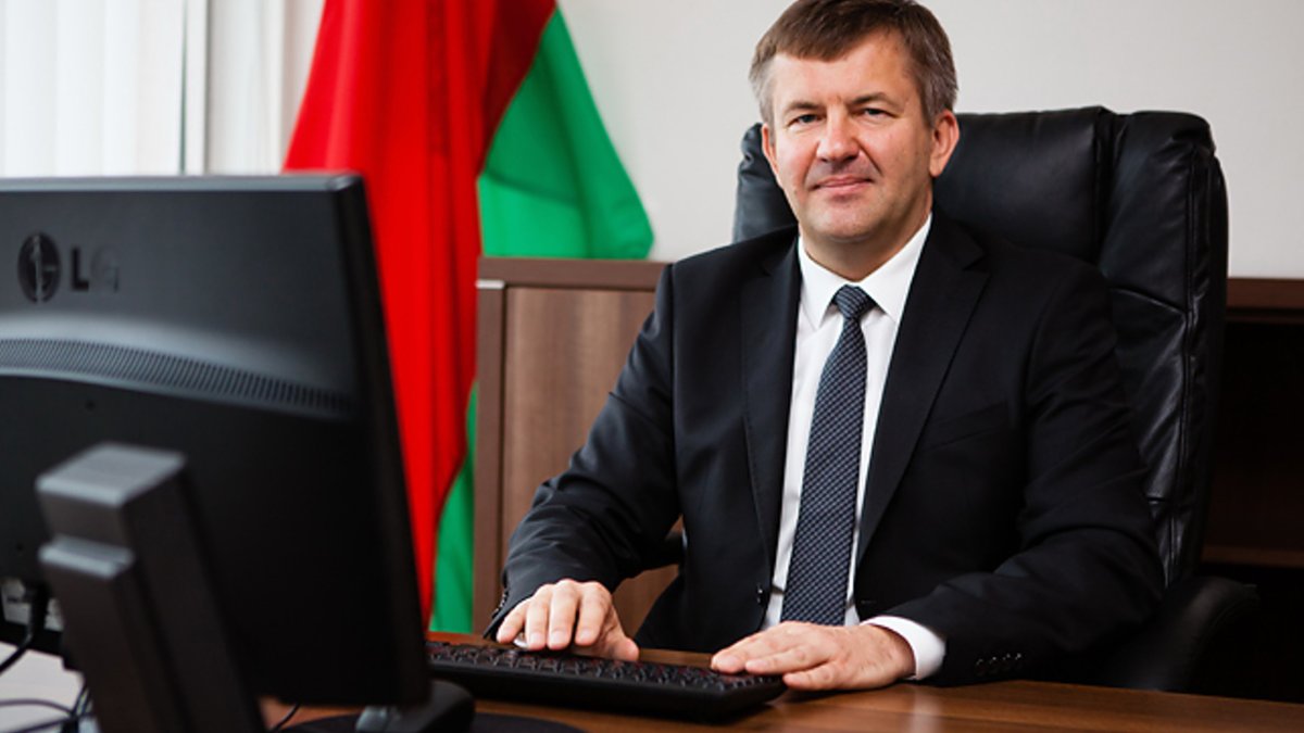 Бывший посол РБ в Словакии попросил не считать его политзаключенным