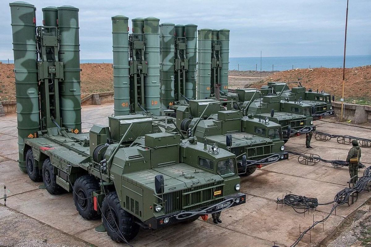 В России готовы поставлять в Беларусь комплексы C-400