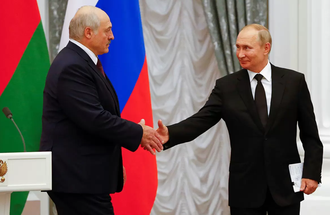 Лукашенко о санкциях Запада- "еще как выдержим! Назло врагам"