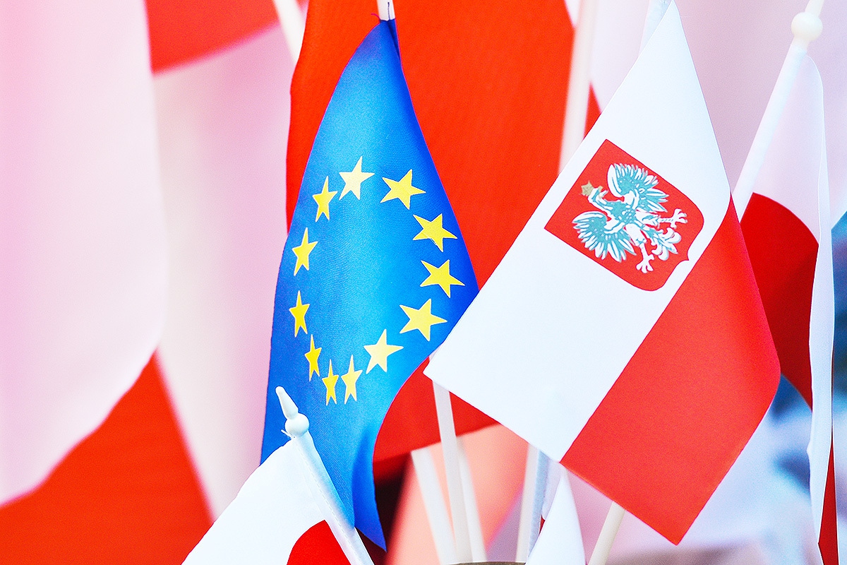 Польша не намеревается отступать по ключевым вопросам в споре с ЕС