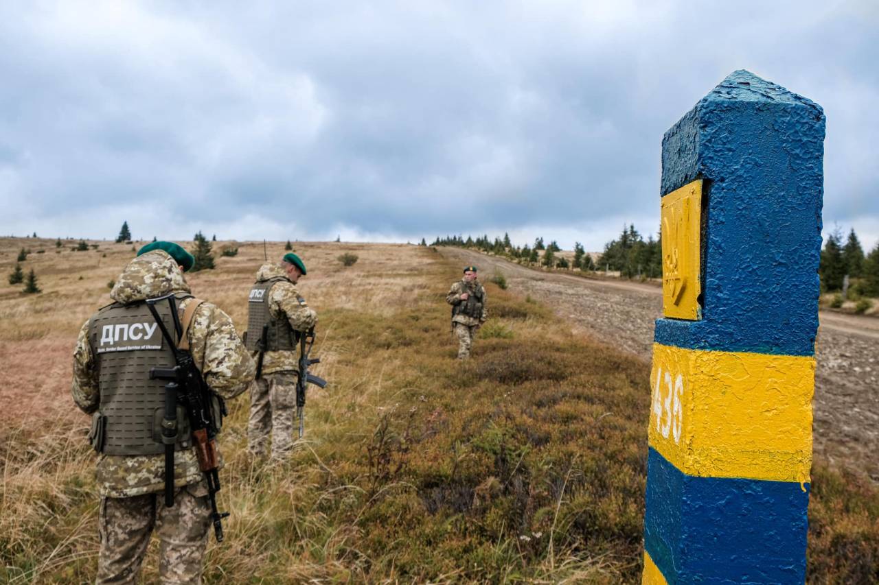 В Украине планируют провести военные учения на границе с Беларусью
