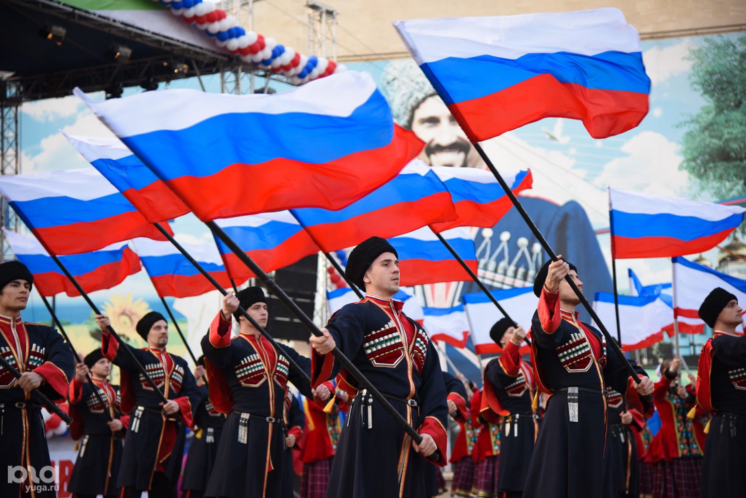Признание Крыма нужно наполнить реальным содержанием - Дзермант