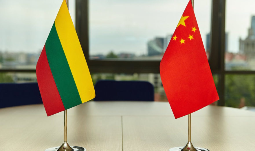 США порекомендовали Литве не играть "в обиды" с Китаем