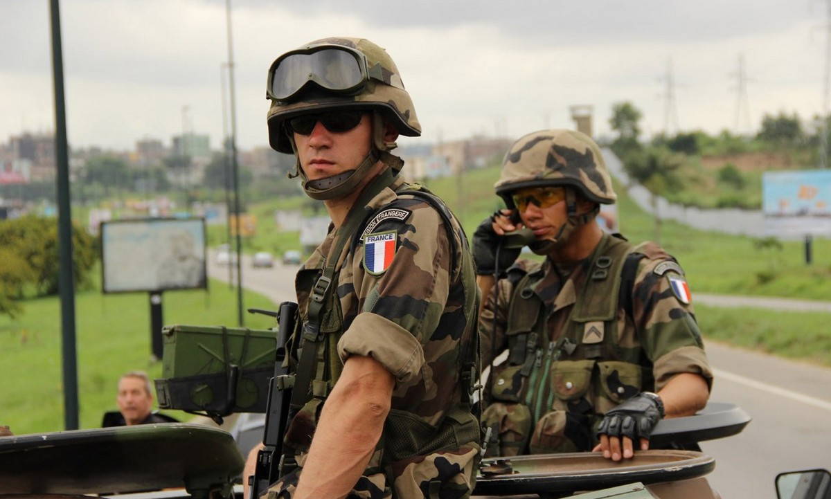 Le Figaro: французские войска не верят в российскую угрозу