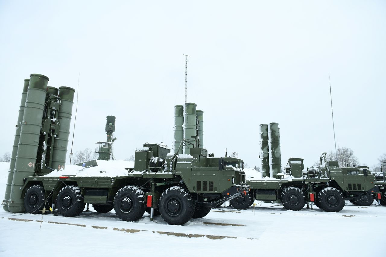 Минобороны: российские ПВО прибыли в Беларусь