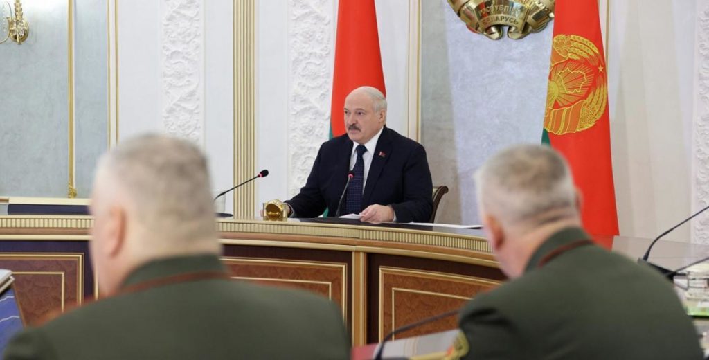 Как ситуация в Украине повлияла на внешнюю политику Беларуси?