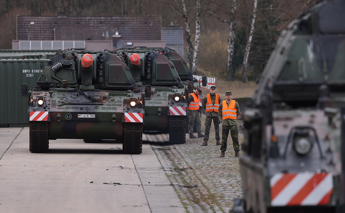 INSA: половина жителей Германии против поставки тяжёлого вооружения на Украину