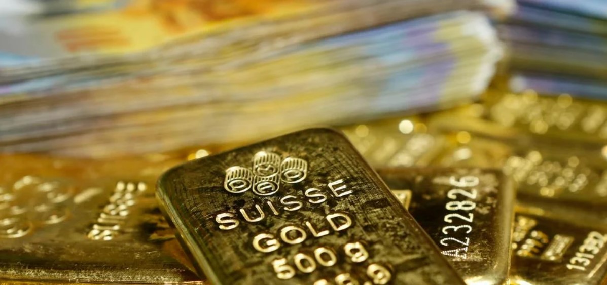 Золотовалютные резервы за март снизились на 8,4%
