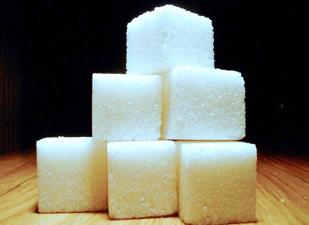 Индия вводит ограничение на экспорт сахара