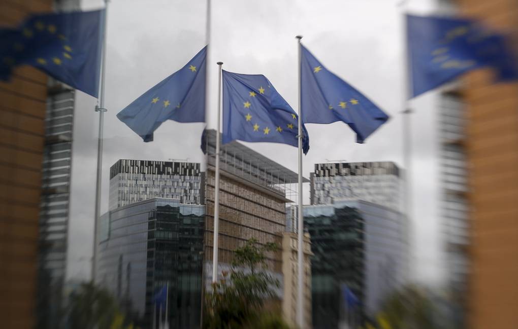 СМИ: ЕС заморозил около 23 млрд активов Центробанка РФ