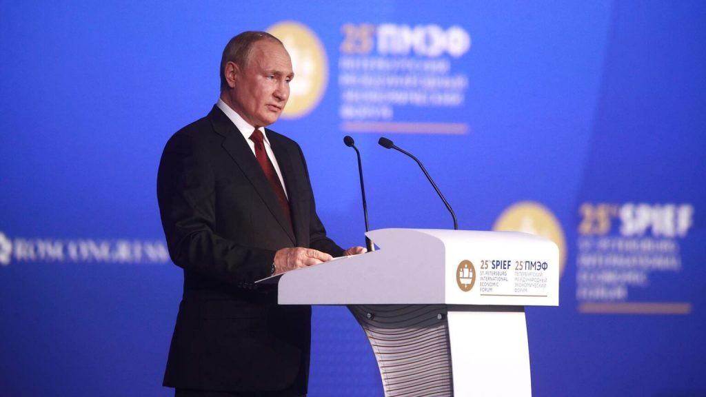 Запад потрясен словами Путина на ПМЭФ - 2022