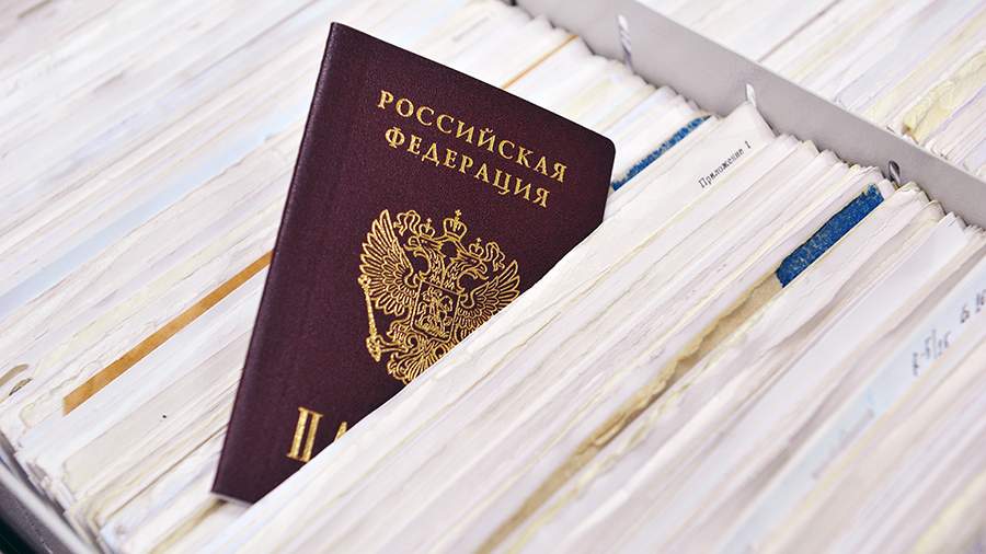 Власти подсчитали обратившихся за российским гражданством жителей Херсона