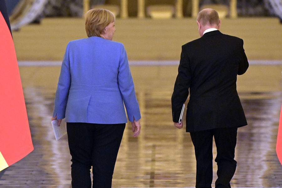 Меркель рассказала, что могло стать причиной конфликта на Украине
