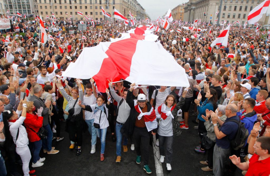 Выстояли тогда, выстоим и сейчас: опыт Беларуси сквозь призму современности