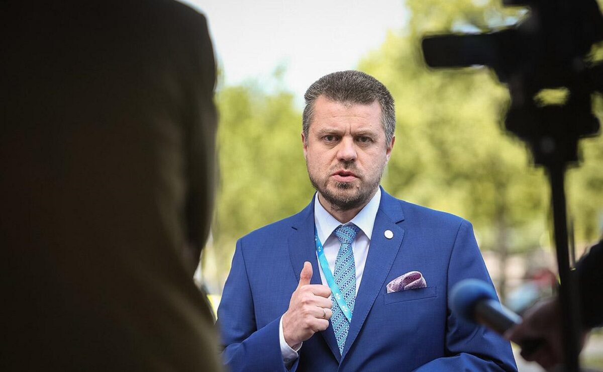 Глава МИД Эстонии предложил ввести «декларацию лояльности» для россиян