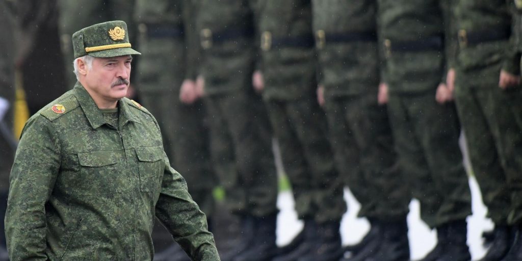 Зачем Беларуси совместная региональная группировка войск?