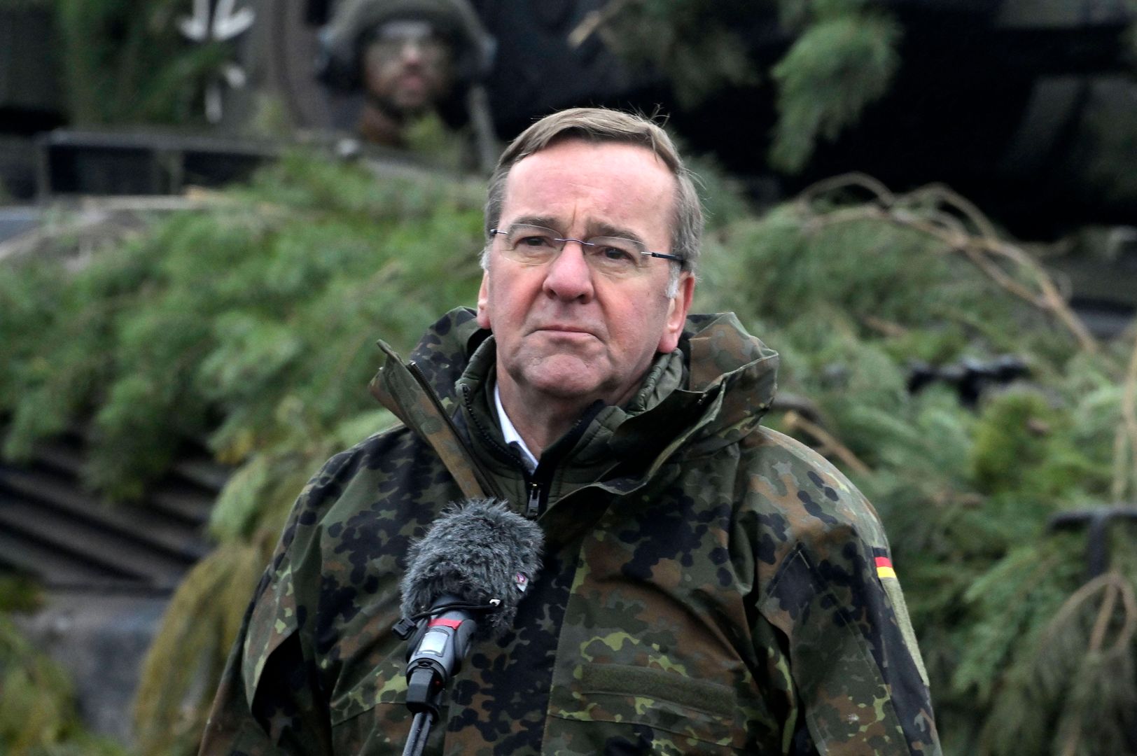Министр обороны Германии Борис Писториус исключил возможность поставки Украине истребителей