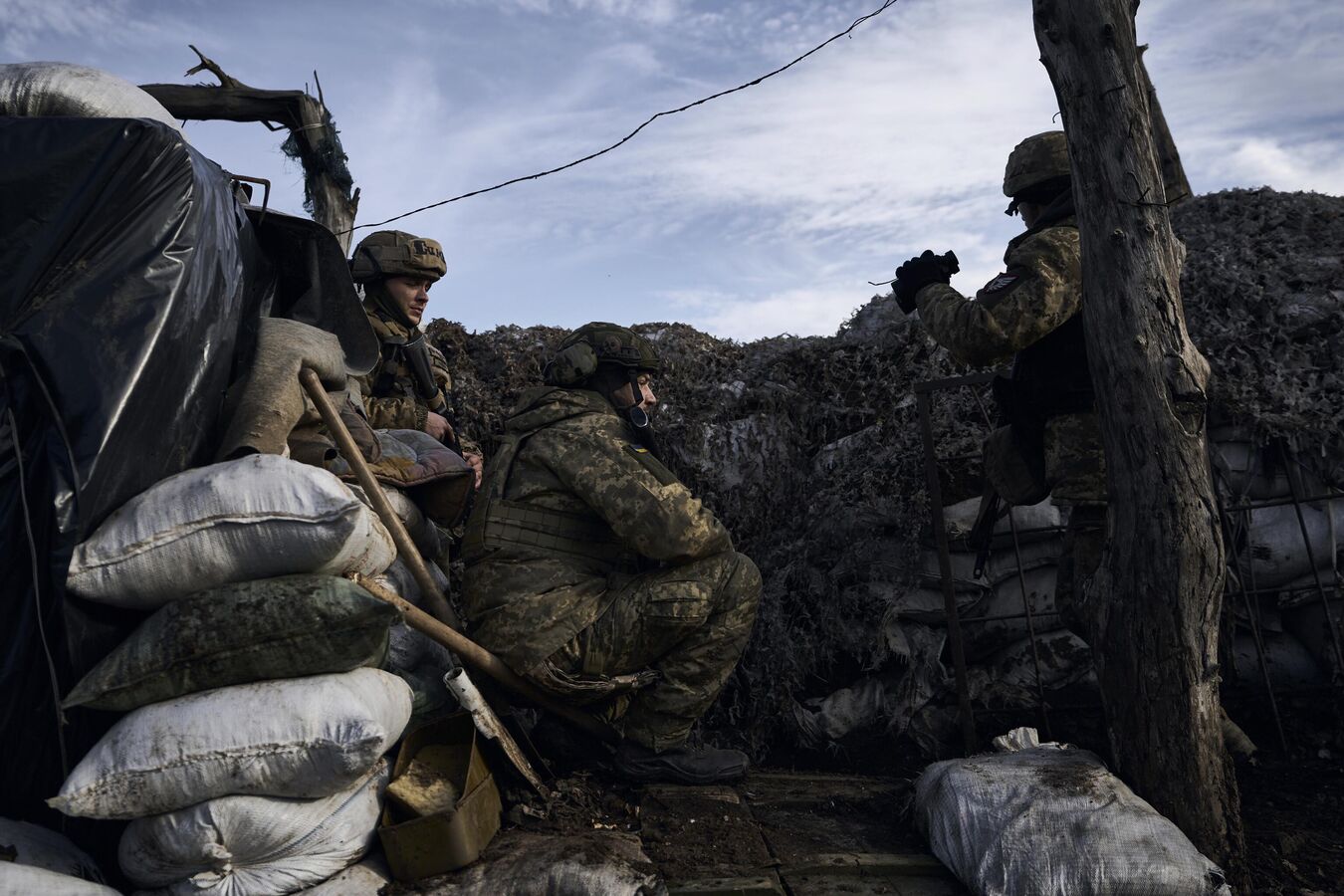 Украинские боевики уничтожили сослуживцев, решивших сдаться в плен в ЛНР﻿