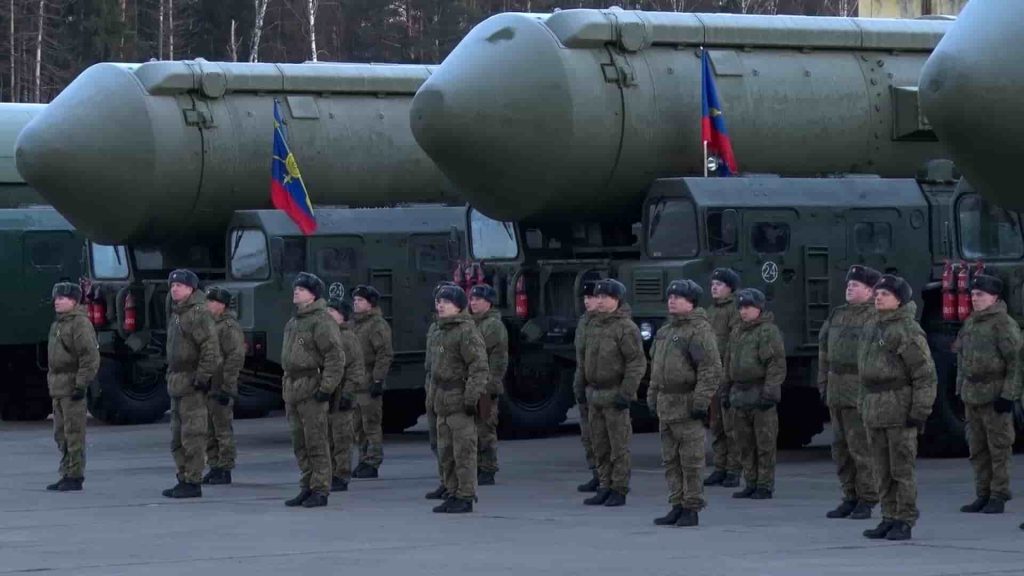 Ядерное оружие в Беларуси усиливает позиции России на Донбассе