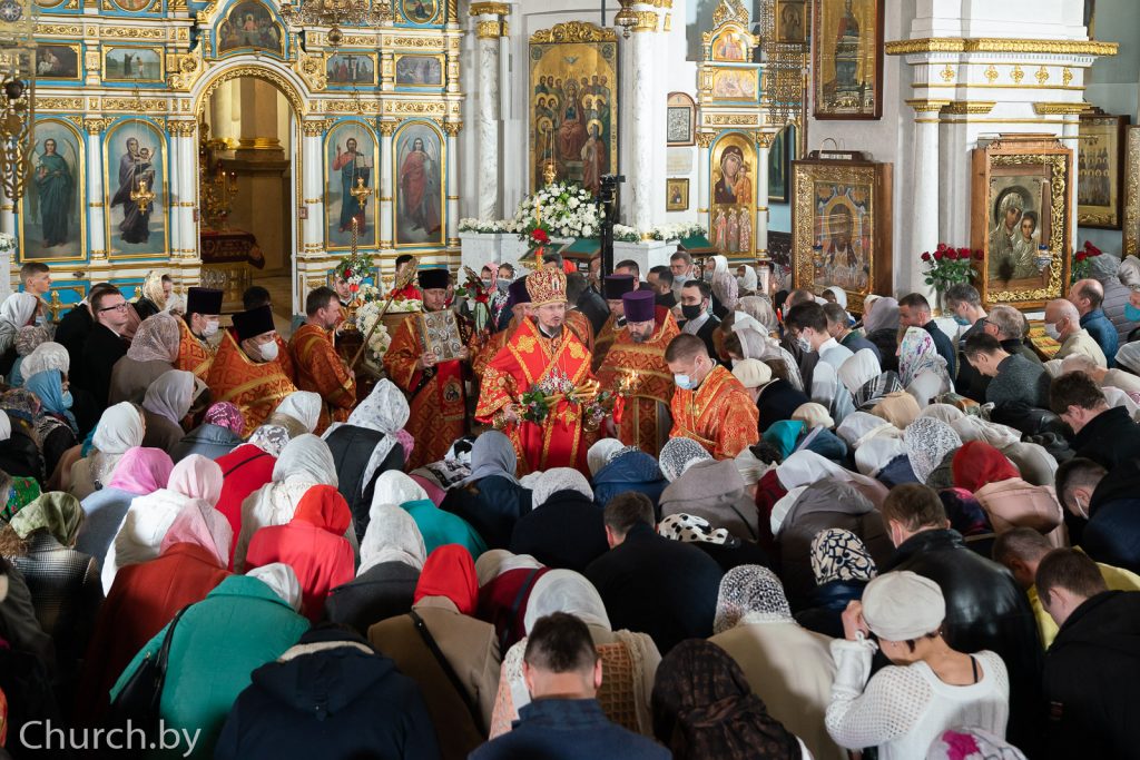 В церквях Беларуси прошли службы в память о погибших в годы ВОВ