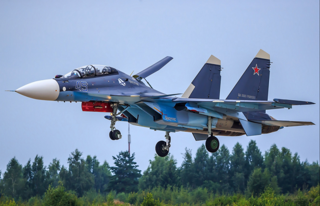 В армии Беларуси ожидают поставку самолетов СУ-30 СМ