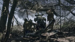 Мнение: Запад выступает за продолжение конфликта в Украине