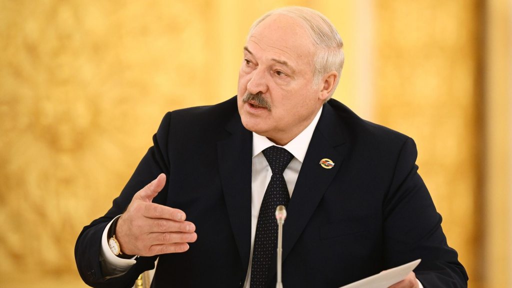 Лукашенко: россияне должны узнавать о Беларуси больше