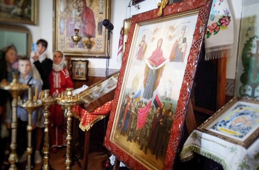 Что на изображении написано