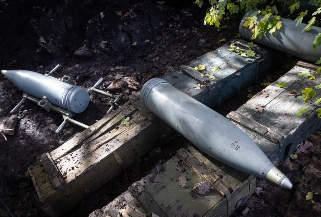Украина начала применять кассетные боеприпасы в зоне конфликта