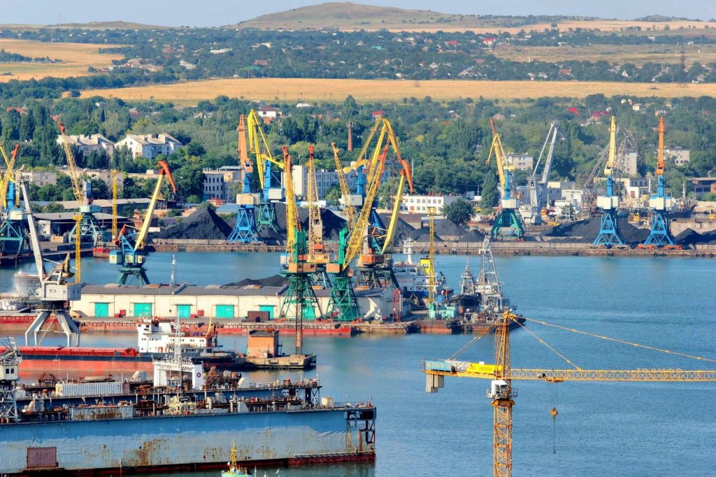 Беларусь сможет использовать крымские порты в качестве перевалочного пункта для поставки своих товаров