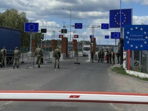 Литовская сторона перекрыла движение в пункте пропуска Мядининкай