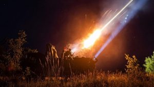 WP: В США рекомендуют ВСУ экономить артиллерию, прорываясь через минные поля РФ