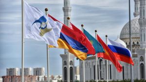 В ЕАЭС прорабатывают консолидированный ответ на санкции Запада