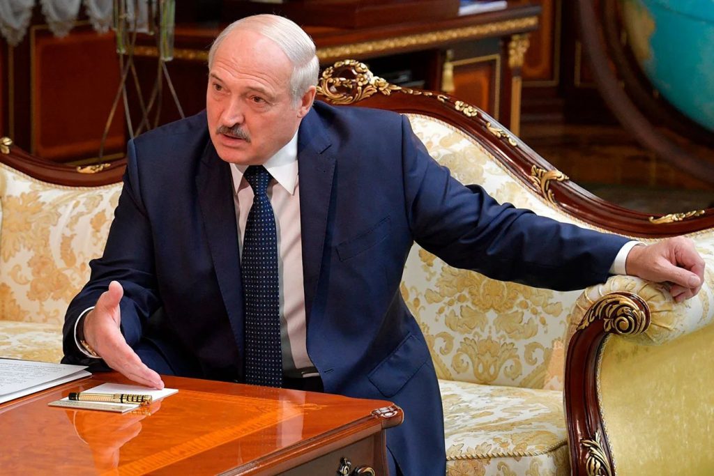 Лукашенко рассказал, планирует ли применять ядерное оружие