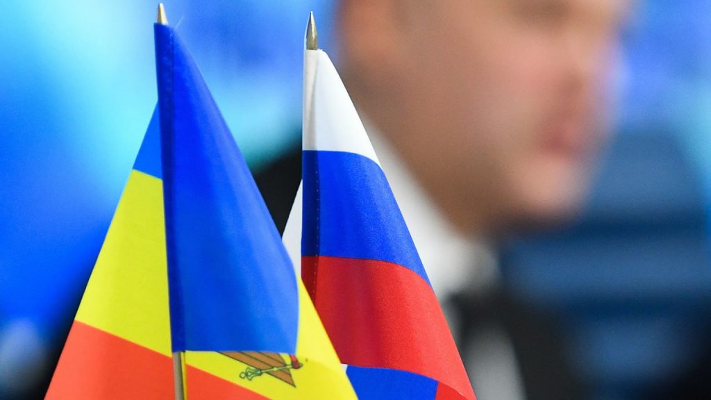 Жители Молдавии против разрыва связей с СНГ