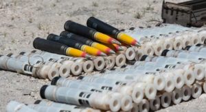 Боеприпасы с ураном делают из Украины "мертвую землю" - Захарова