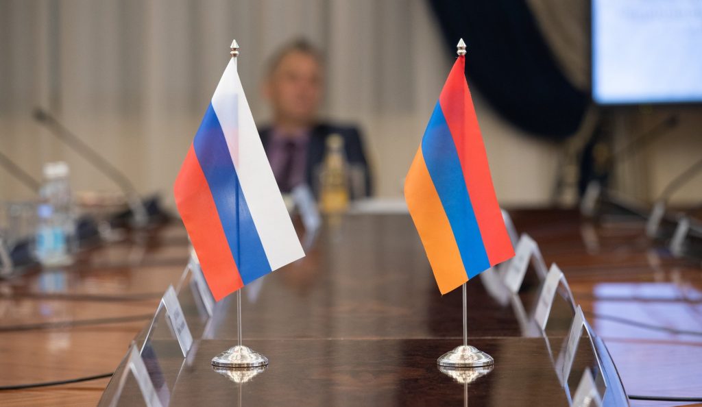 В МИД РФ заявили, что Запад пытается настроить Армению против России
