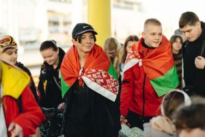 Союзное государство продолжит оказывать помощь детям Донбасса