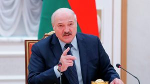 Лукашенко заявил о готовности Беларуси к действиям Запада на предстоящих выборах