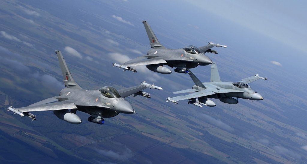 В Пентагоне рассказали, когда Киев будет использовать истребители F-16