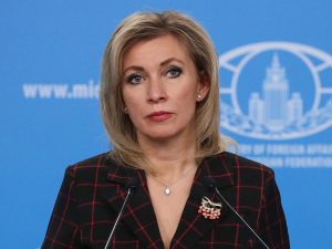 Захарова: в Латвии готовы любого русскоязычного подвести под репрессии