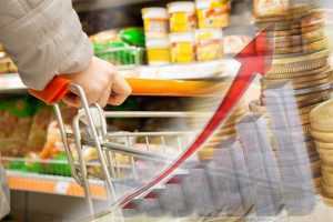 Годовая инфляция в Беларуси ускорилась до 3,7%