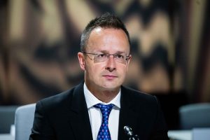 Венгрия заблокировала выделение Украине 500 млн евро помощи