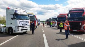 Фермеры Польши присоединятся к блокированию границы с Украиной